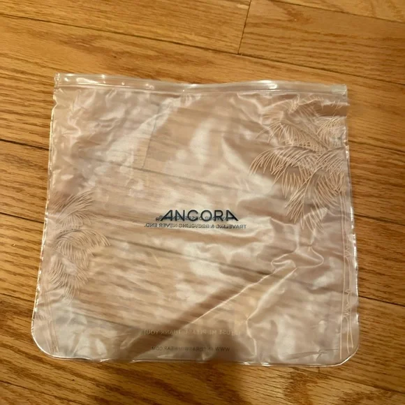 Ancora NWT size Medium Tropical Palm ladies One Piece Swimsuit - Picture 5 of 5